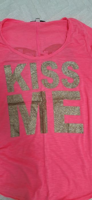 Conjunto Verão: T-shirt Pink "Kiss Me" Tam + Saia Rosa Pastel Tam. M