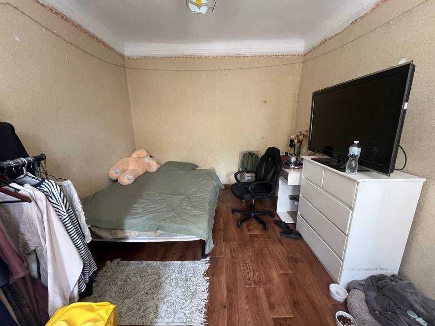 Продам самостоятельную квартиру рядом с Центром