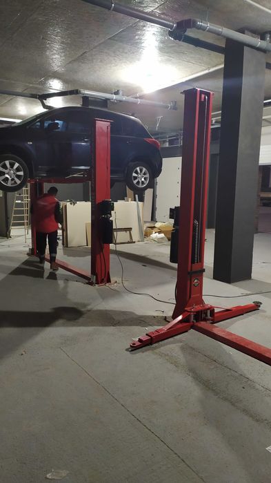 Двухстоечный подъемник  4т для СТО. Гарантия.