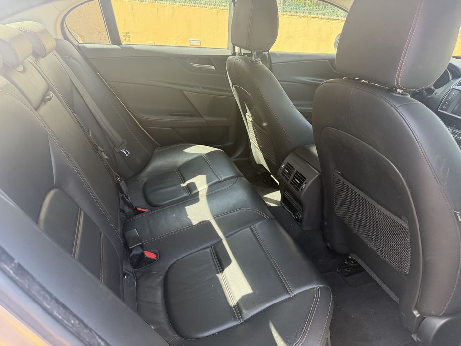 Jaguar XE E-Performance Automatic Prestige515867470987929607