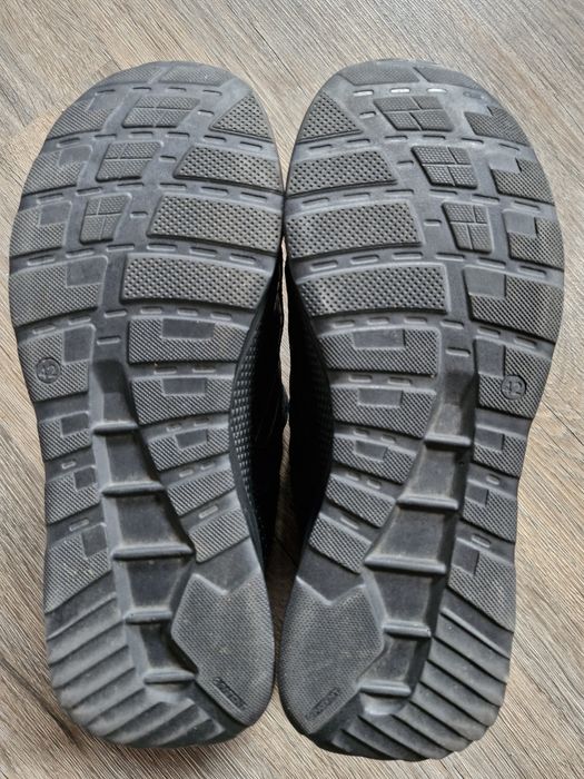 Кросовки 42 размер