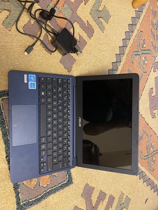 asus r209h ноутбук акумулятор 7годин