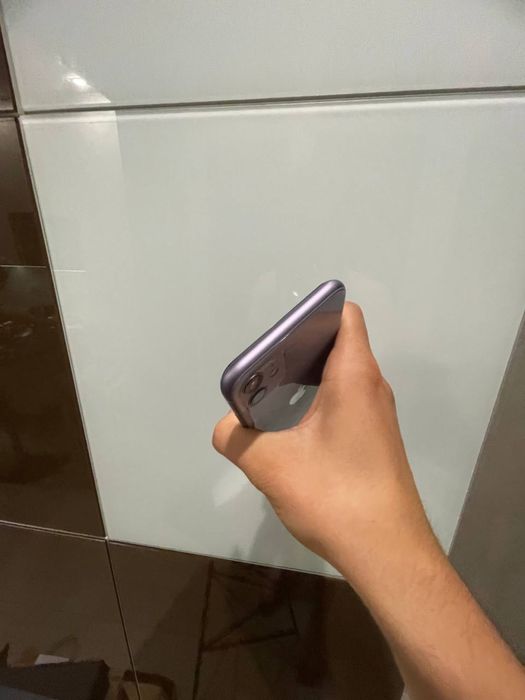 Iphone 11, 128 GB, Neverlock, 96% акб