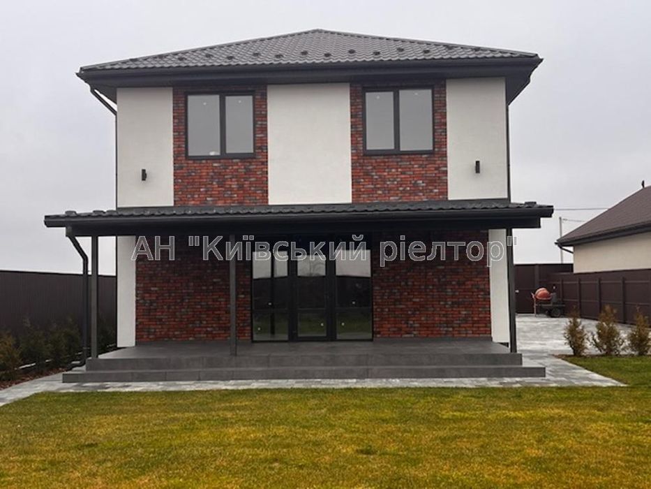 Без% Продаж будинку с. Погреби!