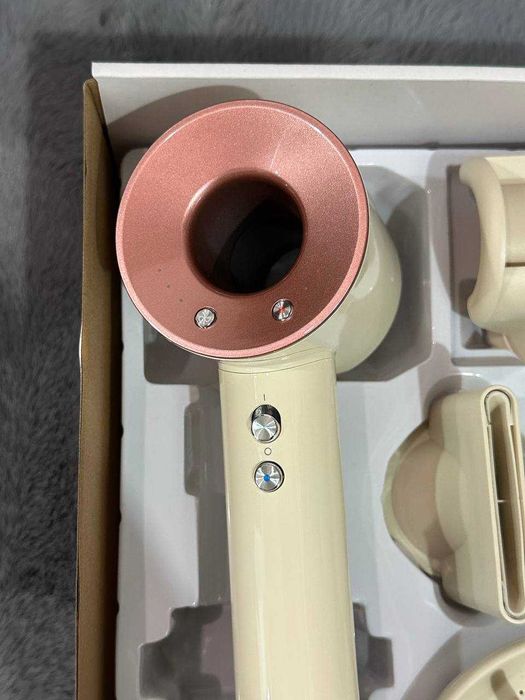 Новий Dyson Supersonic Ceramic Pink