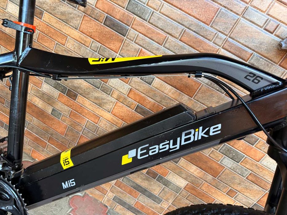 Електровелосипед EASY BIKE Mi5 26"M-L" SHIMANO, RST, MAXXIS