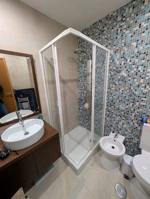 Resguardo e base de duche