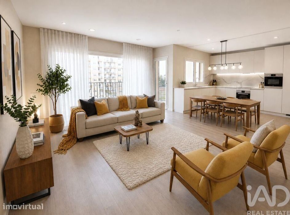 Apartamento T3 em Corroios de 83,00 m2