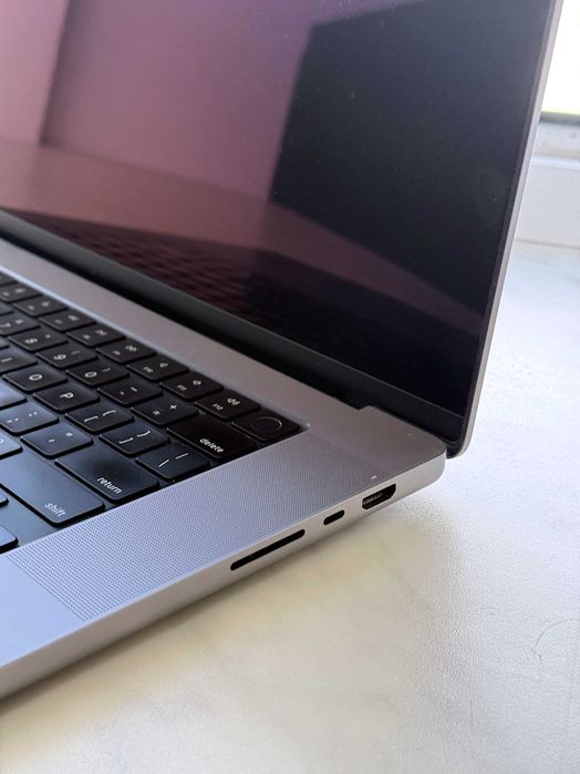Apple MacBook M1 Pro 16 2021 16GB 512GB