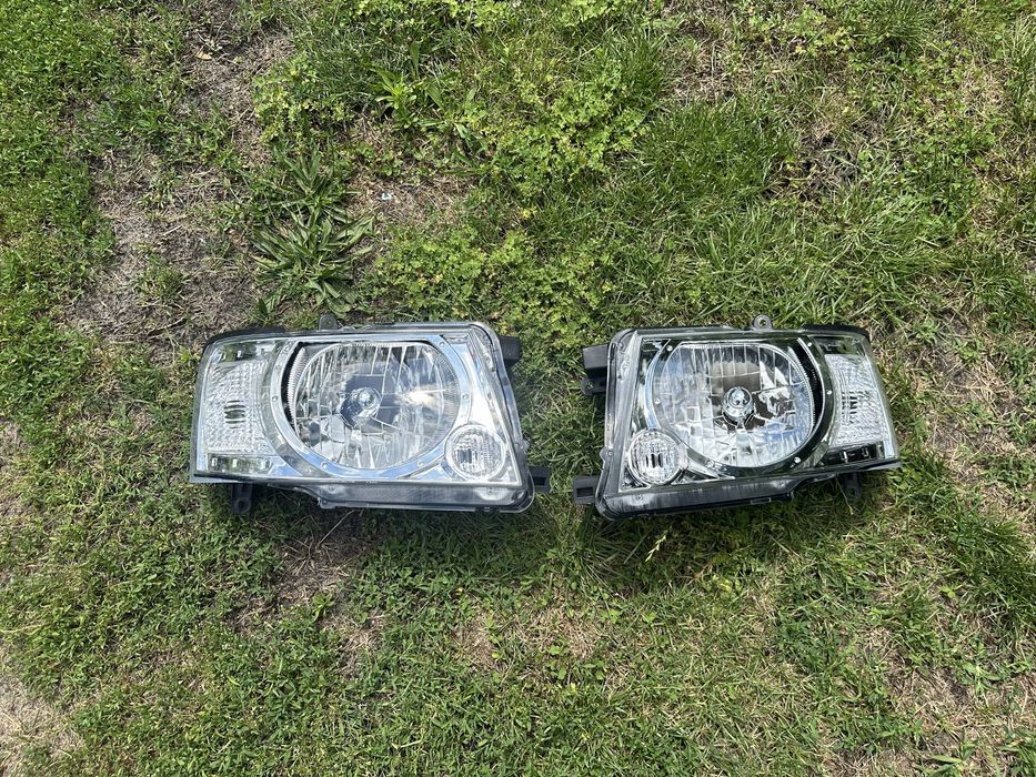 Фара Nissan Patrol Y61 рестайлінг