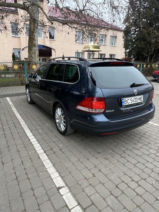 Продам Автомобіль VOLKSWAGEH GOLF 5