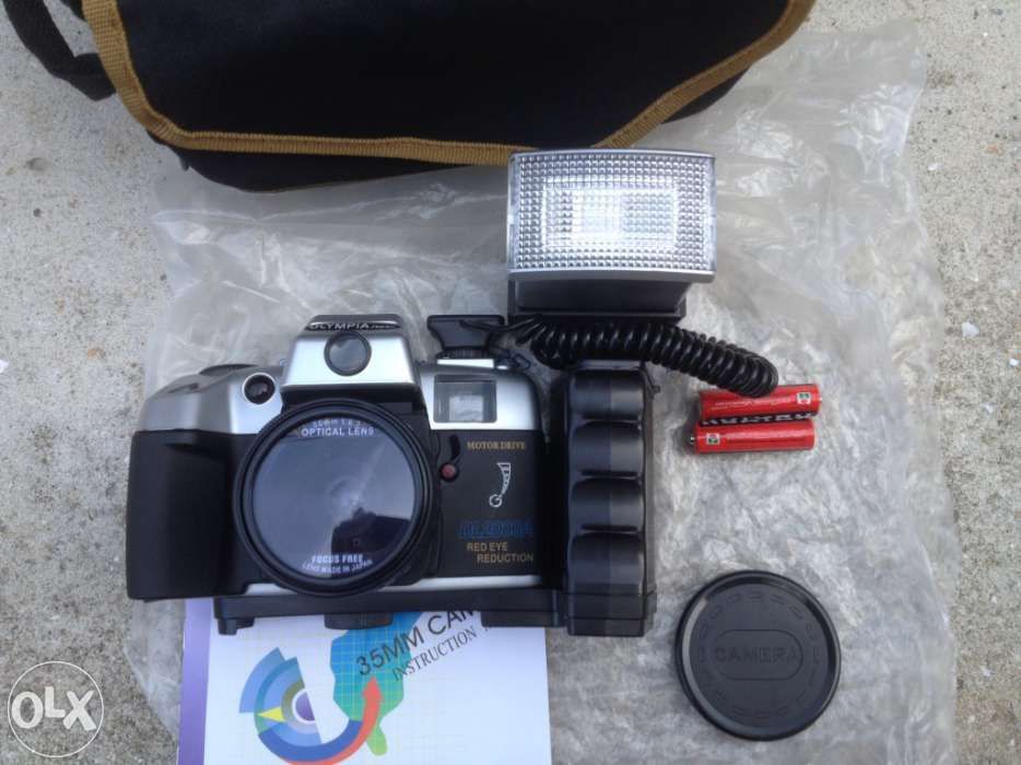 Máquina fotográfica olympia