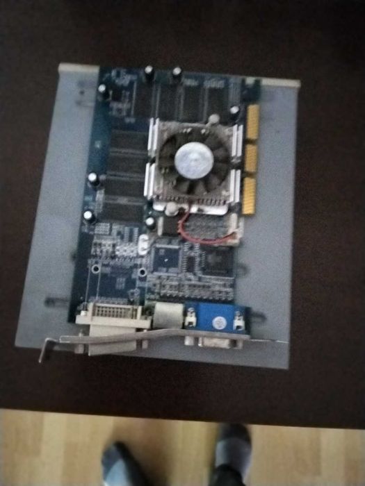 Karta graficzna geforce 4 mx440