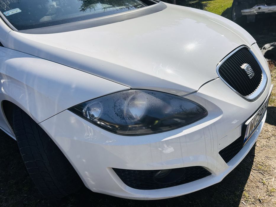 Seat Leon uszkodzony