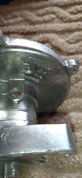 Запчастини до д-4