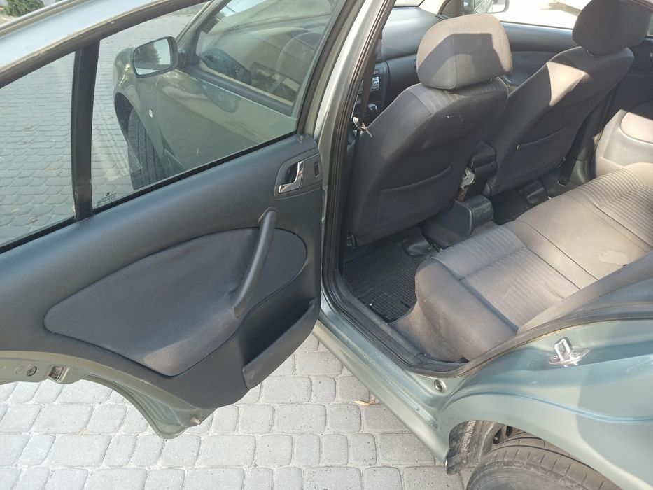 Skoda Octavia Tour 2.0i 2003