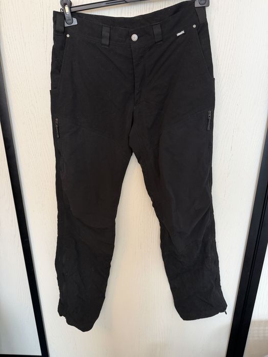 Czarne sportowe spodnie meskie hagslofs w bdb stanie uniwerealne