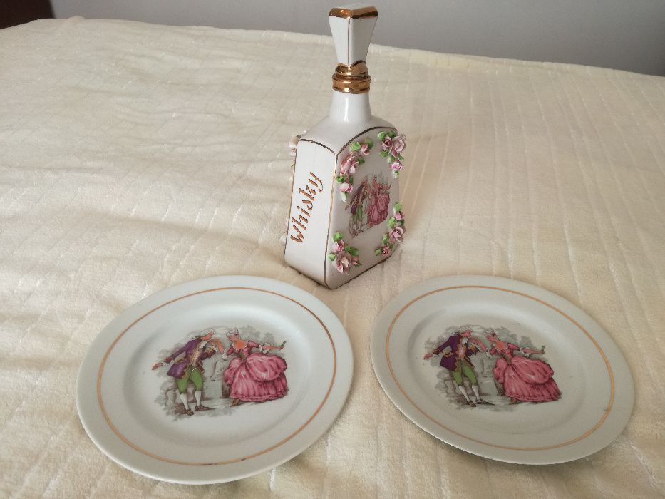 Conjunto de Garrafa +2 Pratos