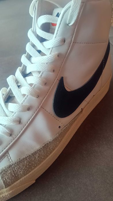 Nike Blazer Mid 77