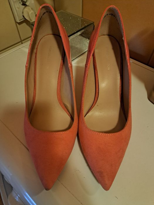 Szpilki Deichmann 41 koral piękne