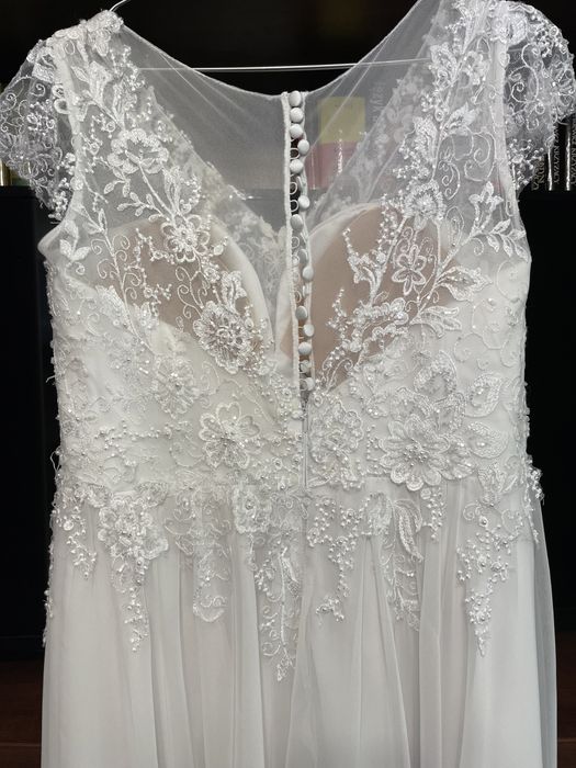 Suknia ślubna  rozmiar 40 !okazja