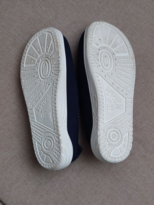 Tenisówki rozmiar 30