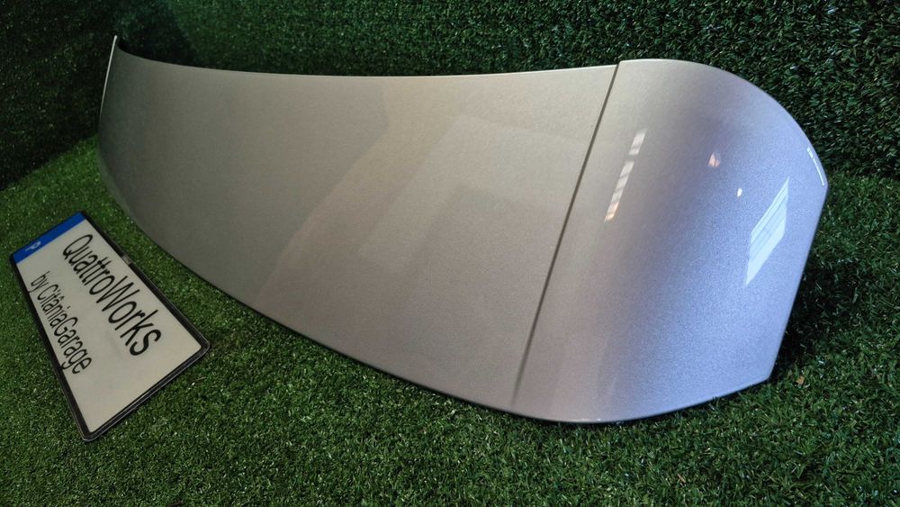 Aileron Audi Q5 8R original com 3º stop 8R0827933A - pintura nova - em excelente estado