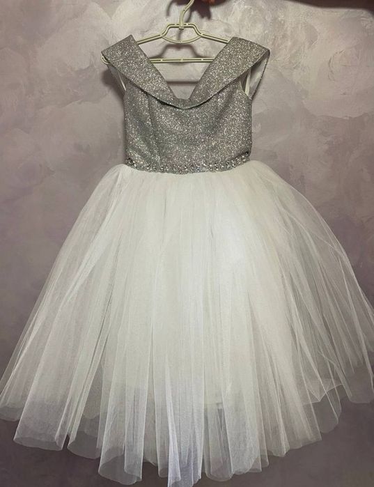 Нова святкова сукня