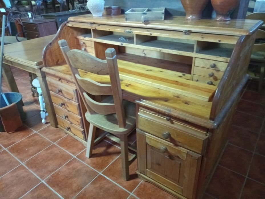 Recheio de loja de antiguidades