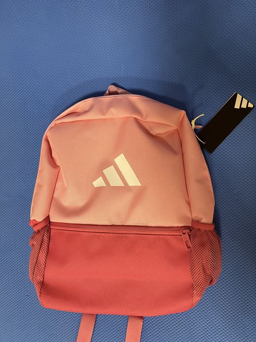 Стильний дитячий рюкзак adidas seasonal essentials colorblock kids
