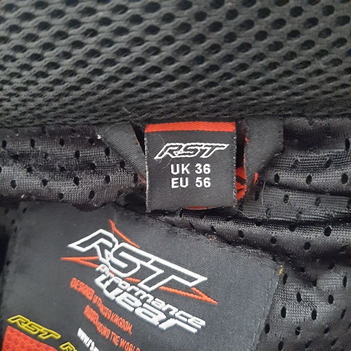 RST kombinezon na moto