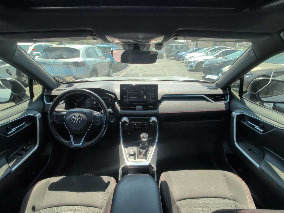 Toyota RAV4 Prime XSE      2022