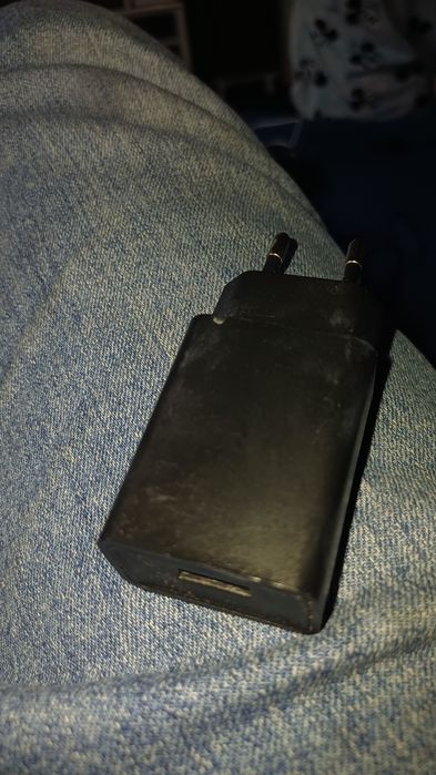 Ładowarka na  USB  2A