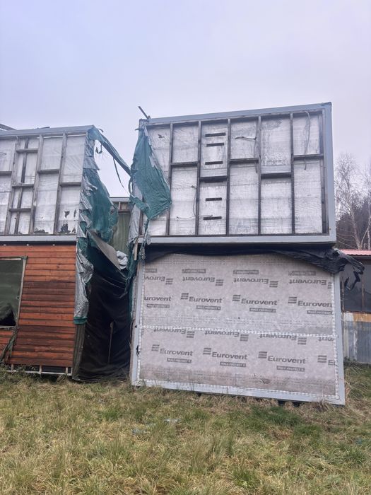 Pawilony/ Kontenery do wykoczenia i malej renowacji