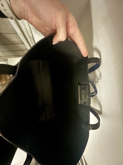 Torebka Guess duza a4 shopperka