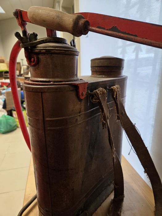 Pulverizador de Cobre Antigo