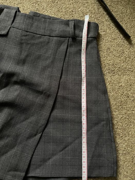 Шорти-спідниця з ременем