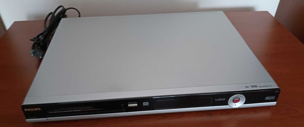 Nagrywarka Philips DVDR 3450H z pilotem