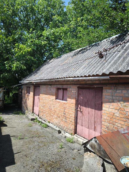 Продаж добротного будинку