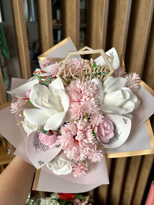 Kwiaty mydlane ze zdrapkami na ślub prezent