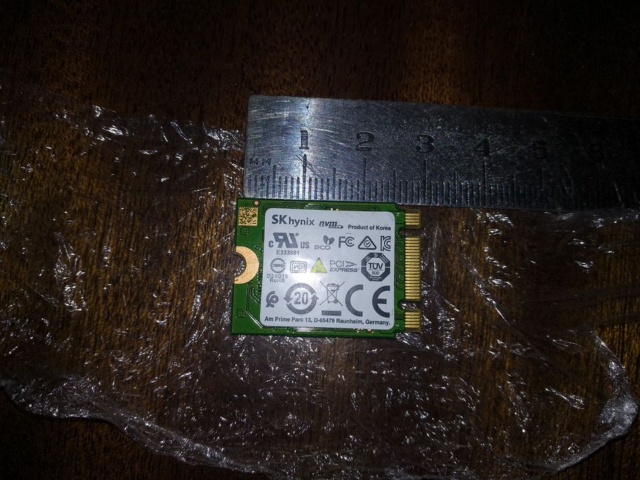 SSD диск SK hynix BC501 256Gb NVMe PCIe M.2 2230 (HFM256GDGTNG-83A0A)