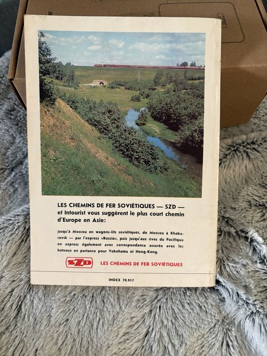 Revista spotinik em frances