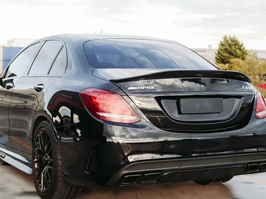 Mercedes c w205 спойлер накладка на багажнік