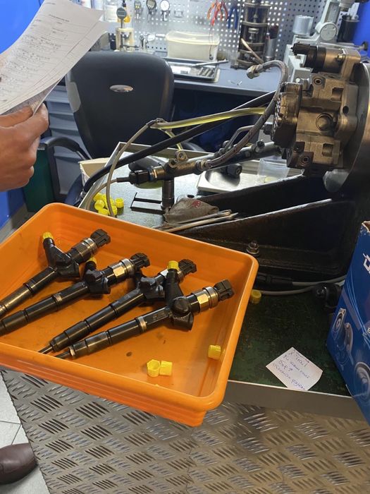 Форсунки  Nissan  X-Trail 2.2 1.9  Primera  Almera Navara Pathfinder