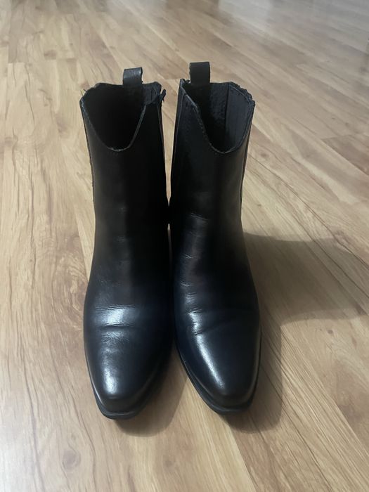 Kowbojki skórzane damskie Lasocki