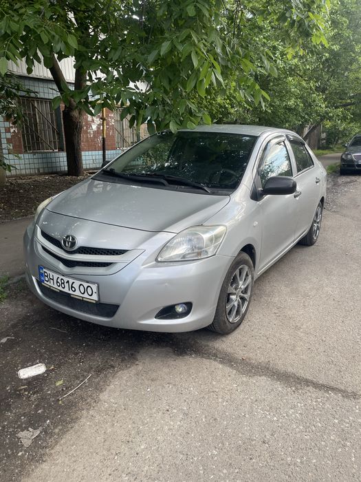 Toyota Yaris 2006р
