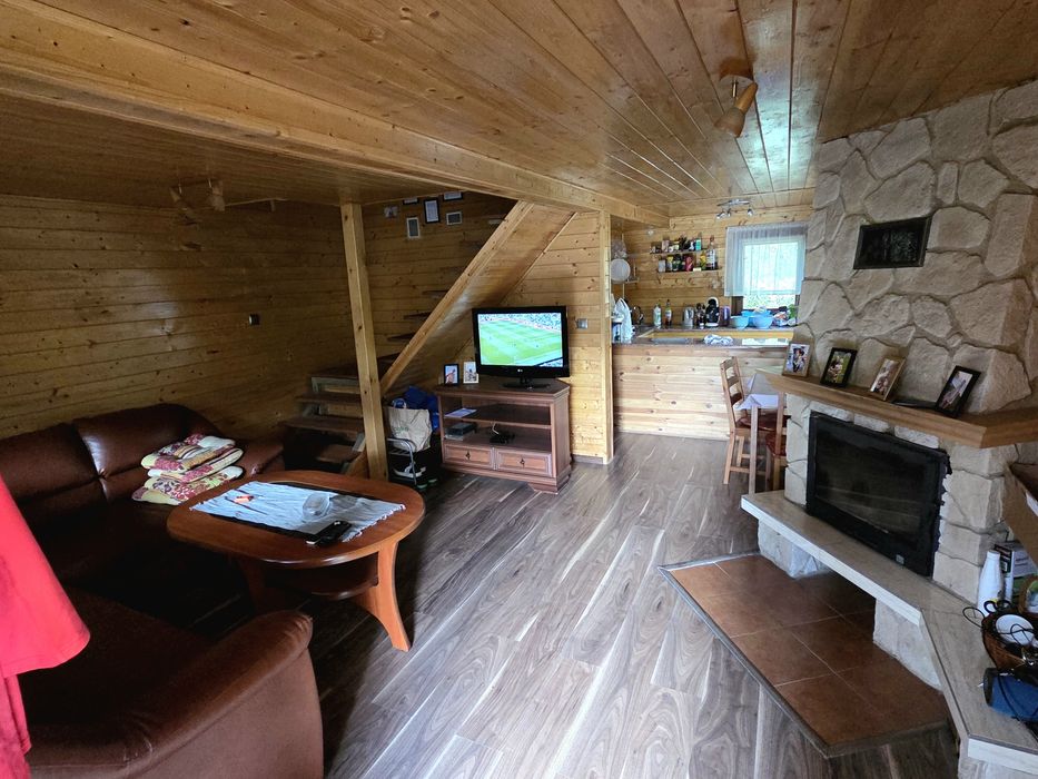 Domek Cało Roczny z Działkę 5 min od Jeziora Przy Lesie