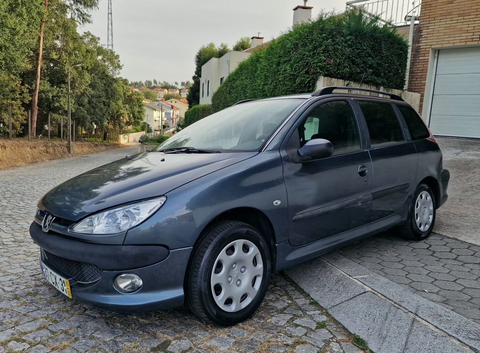 Peugeot 206 1.4i 2007 Com 208mil kms