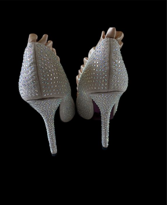 Buty damskie szpilki Jumex Beige diamenciki 35