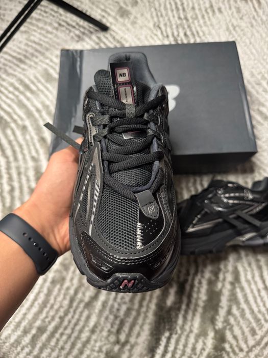 Кросівки New Balance 1906 | Нові. Розмір: 40,42